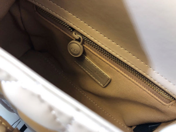 BORSA MEDIA LADY 20 IN PELLE DI VITELLO MARRONE CAMMELLO