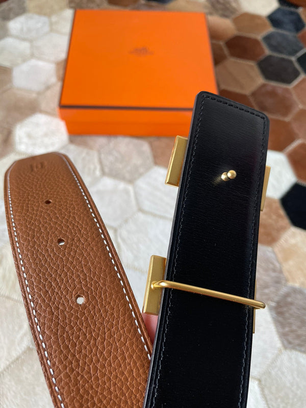 Fibbia per cintura HM CONSTANCE e cinturino reversibile in pelle marrone bronzo, 38 mm, finiture dorate