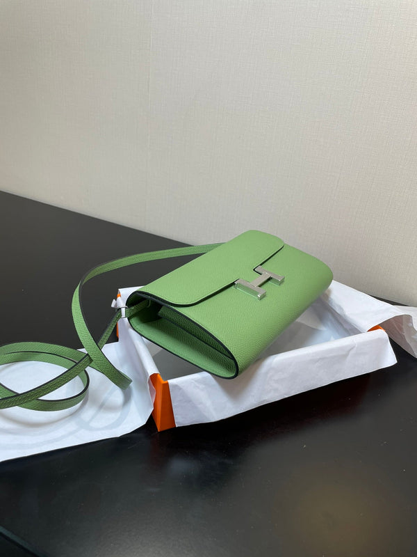 CONSTANCE TO GO 20.5 VERDE EPSOM ARGENTO FERRAMENTA