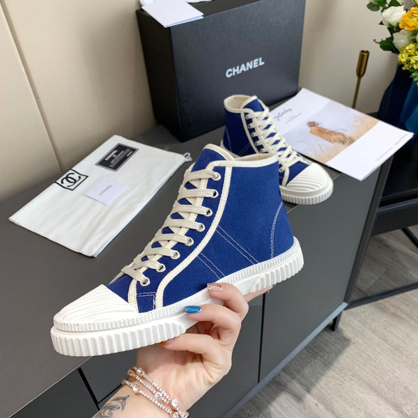 CC 26s Sneaker Blue Canvas 868475