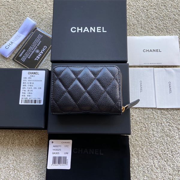 CC Classic Zipper Card Holder Black Caviar GHW 156535