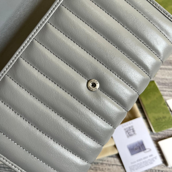 BORSA A TRACOLLA GG MARMONT MINI 20 IN PELLE DI VITELLO GRIGIA