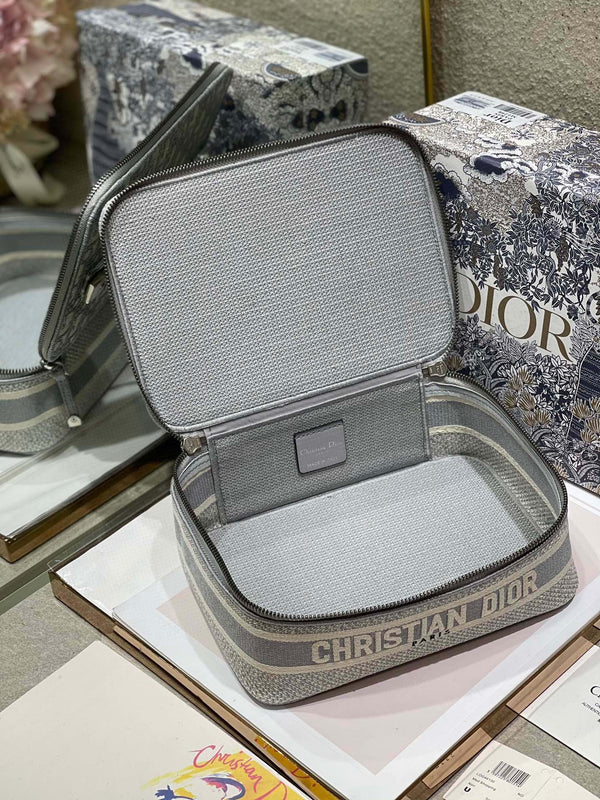 PICCOLO BORSA DA TOELETTATURA 24 IN JACQUARD OBLIQUE MONOGRAM GRIGIO CHIARO