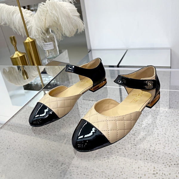 CC 26S Mary Jane Flats Shoes Quilted Patent Leather 147298