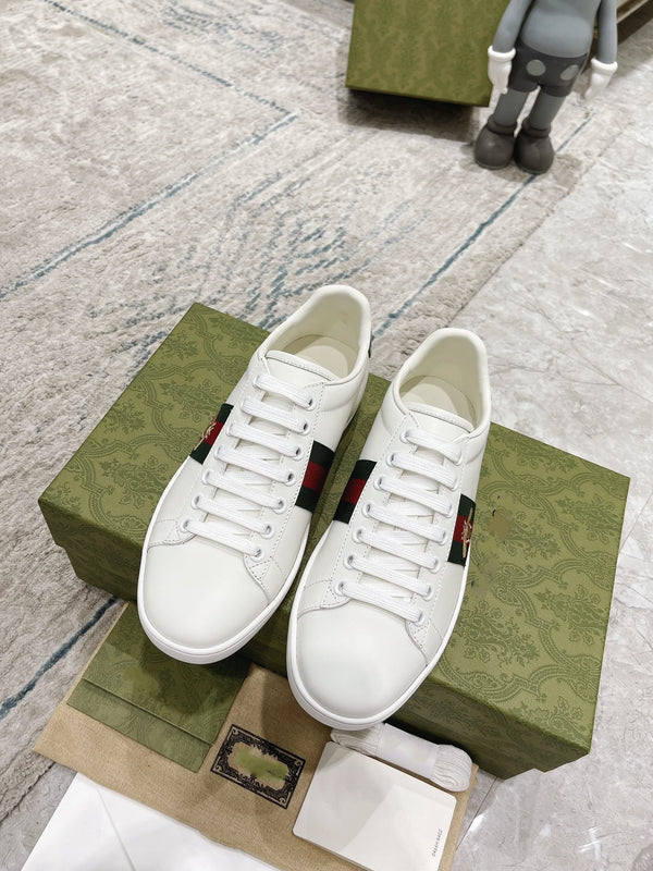 sneaker gg ace in vitello bianco con ape