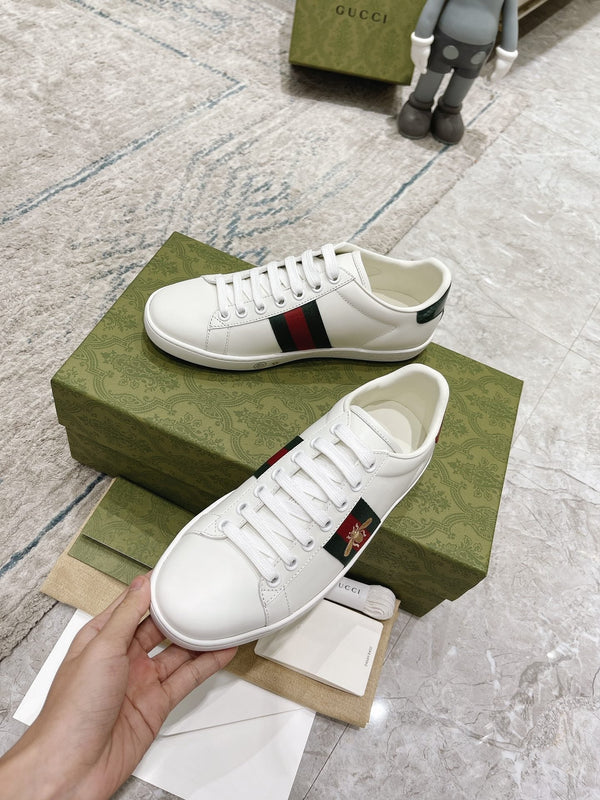 sneaker gg ace in vitello bianco con ape