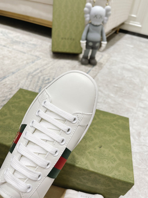 sneaker gg ace in vitello bianco con ape