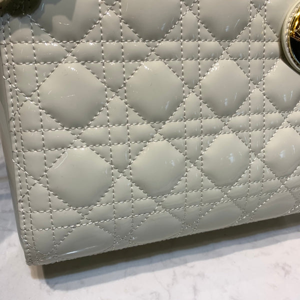 medium lady 24 pelle di agnello bianca