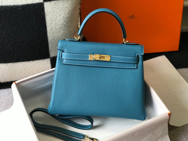 BORSA HM KELLY 32CM IN CERULEO TOGO GOLD HARDWARE
