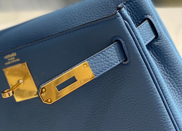 BORSA HM KELLY 32CM IN METALLO BLU NAVY TOGO GOLD
