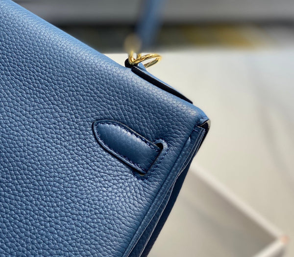 BORSA HM KELLY 32CM IN METALLO BLU NAVY TOGO GOLD