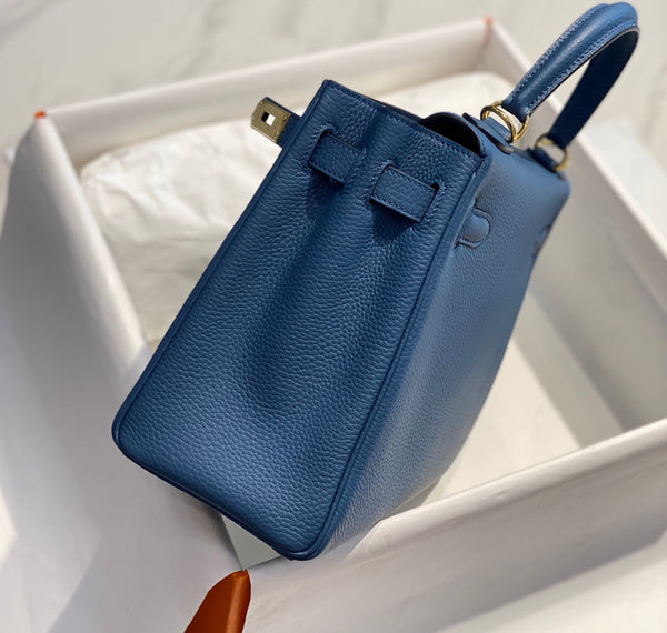 BORSA HM KELLY 32CM IN METALLO BLU NAVY TOGO GOLD