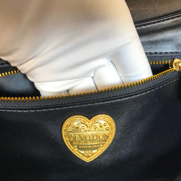 large devotion 26cm shouder bag black qulted cafskin