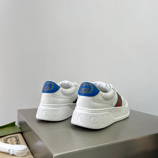 Sneaker GG ACE da uomo in pelle di vitello bianca 536967