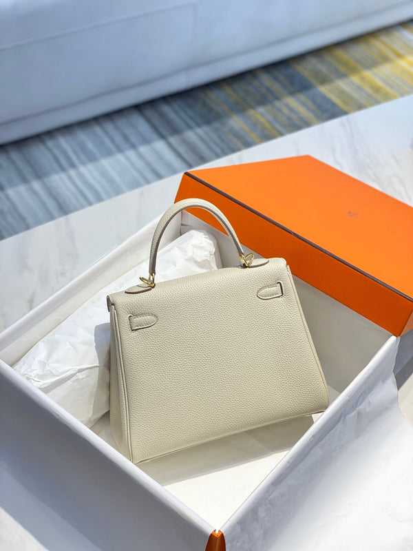 BORSA HM KELLY 32 CM IN CREMA CON FERRAMENTA TOGO GOLD