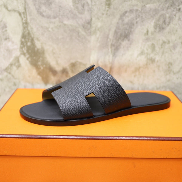 HM IZMIR SANDAL BLACK LAMBSKIN