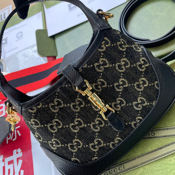 BORSA A MANO PICCOLA JACKIE 1961 19 IN DENIM NERO GIALLO E BORDI IN PELLE DI VITELLO NERA, FERRAMENTA ORO