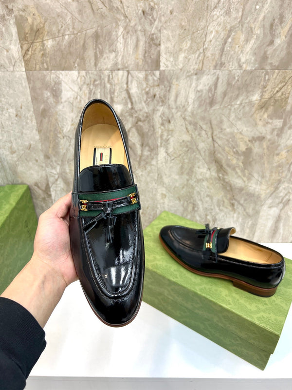 GG Men's Tassel Loafer Black Patent Leather 548745