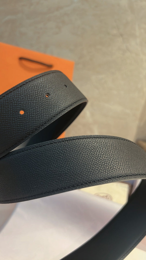 CINTURA HM CONSTANCE CON FIBBIA E CINTURINO REVERSIBILE IN PELLE NERA 42 MM