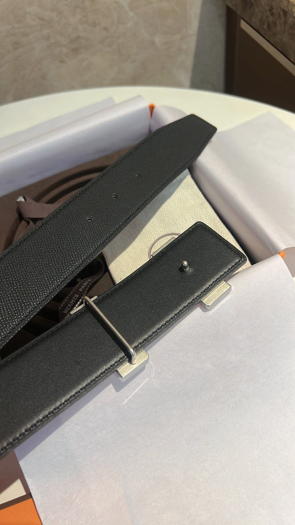 CINTURA HM CONSTANCE CON FIBBIA E CINTURINO REVERSIBILE IN PELLE NERA 42 MM