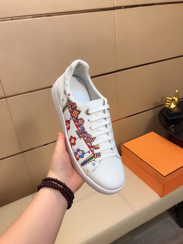 LV TRAINER WHITE CALFSKIN WITH COLORFUL PATTERN