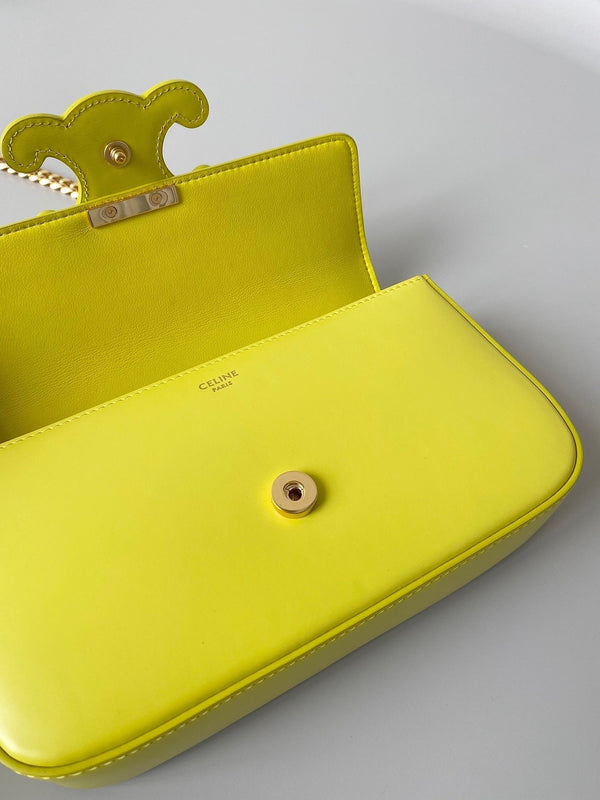 BORSA A SCHIENA CON 20 CATENE IN RILIEVO IN PELLE DI VITELLO GIALLO CHARTREUSE