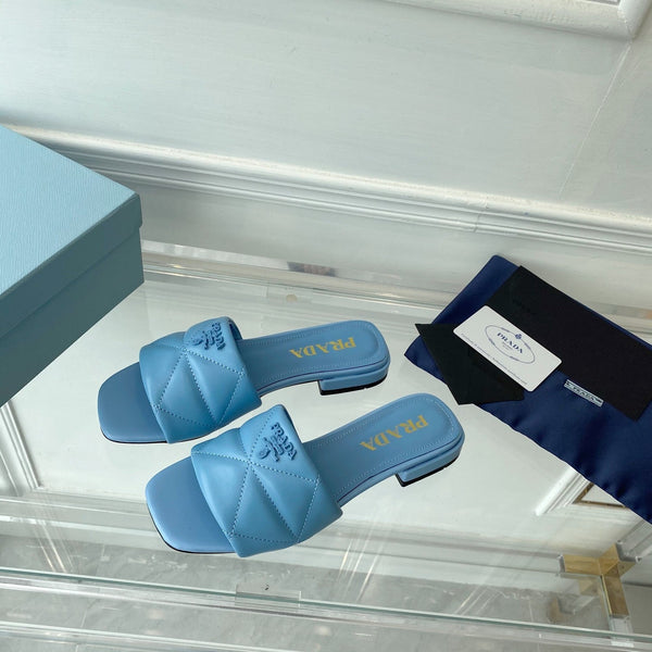 Pra Slide 25 Quilted Sky Blue in pelle