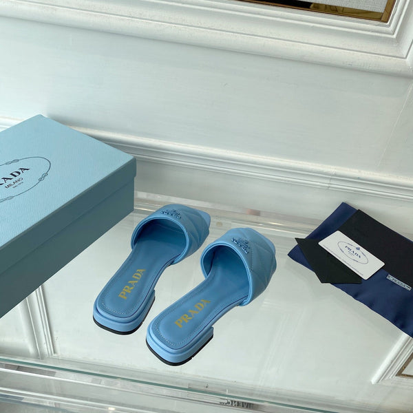 Pra Slide 25 Quilted Sky Blue in pelle