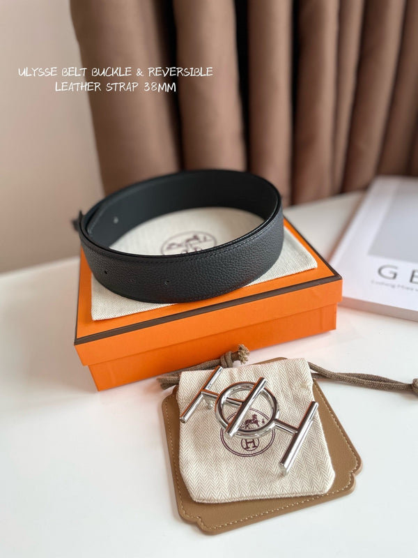 FIBBIA PER CINTURA ULYSSE E CINTURINO REVERSIBILE IN PELLE NERA 38 MM FERRAMENTA IN ARGENTO