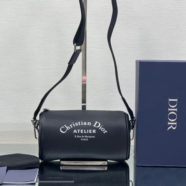 BORSA A SECCHIELLO TONDO 21 IN PELLE DI AGNELLO NERA