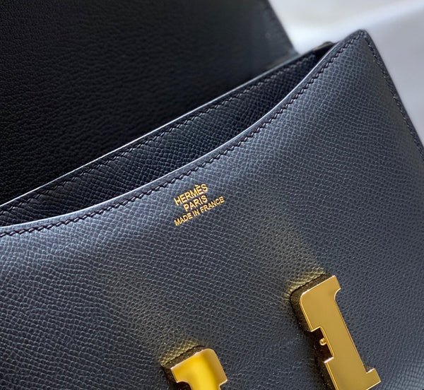 constance 24 pelle nera Epsom hardware dorato