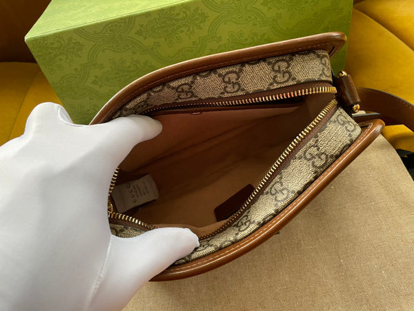 BORSA CON G 22 INTERCETTATA IN TELA EBANO BEIGE E RIFINITURE IN PELLE DI VITELLO MARRONE