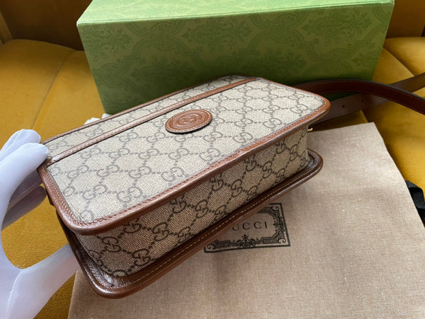 BORSA CON G 22 INTERCETTATA IN TELA EBANO BEIGE E RIFINITURE IN PELLE DI VITELLO MARRONE