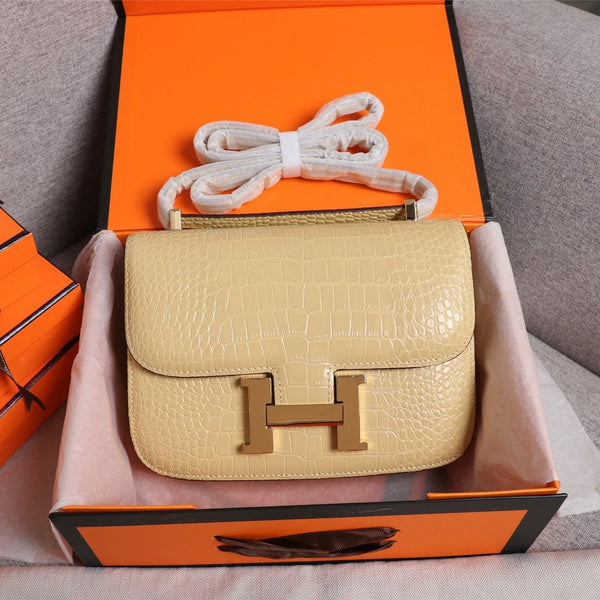 HM CONSTANCE 23 FLAX CROCODILE EMBOSSED CALFSKIN GOLD HARDWARE