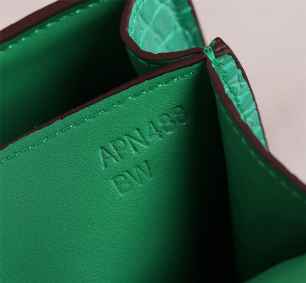 HM CONSTANCE 23 MALACHITE GREEN CROCODILE EMBOSSED CALFSKIN GOLD HARDWARE