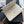 Borsa con patta con logo CC 20 cm Bianco Caviale GHW 235169