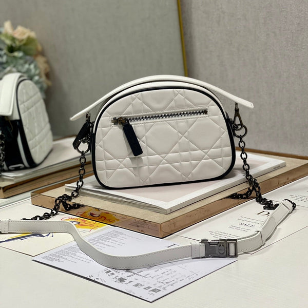 BORSA VIBE HOBO 22 IN PELLE DI VITELLO BIANCA