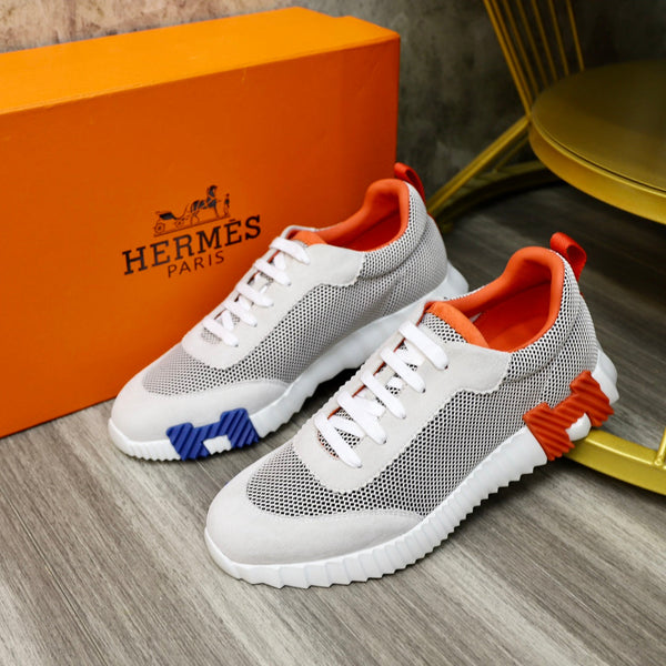HM BOUNCING SNEAKER CLOUD AND ORANGE BREATHABLE FABRIC