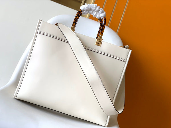 Borsa Fend Sunshine Medium 35 in pelle bianca 