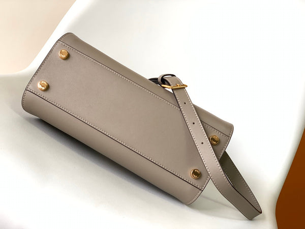 Borsa Peekaboo ISeeU Small da 27 cm in pelle di agnello marrone con finiture dorate 