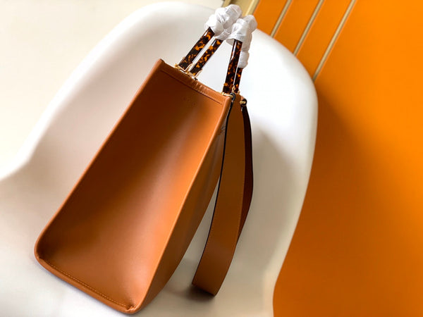 Borsa media Fend Sunshine 35 in pelle marrone chiaro 