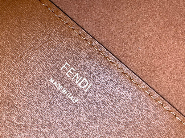 Borsa media Fend Sunshine 35 in pelle marrone chiaro 