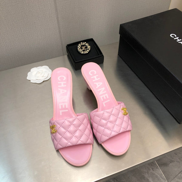 SANDALI TRAPUNTATI A ROMBI DA 6 CM IN PELLE DI AGNELLO ROSA CONTORNO