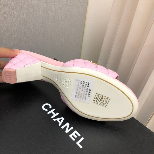 SANDALI TRAPUNTATI A ROMBI DA 6 CM IN PELLE DI AGNELLO ROSA CONTORNO