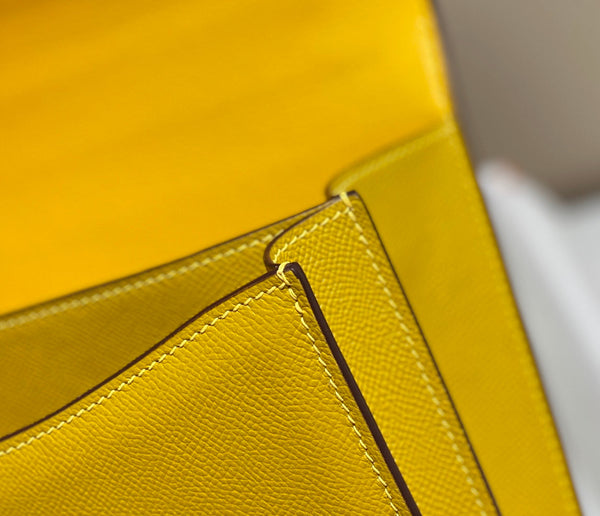 constance 24 in pelle gialla Epsom con finiture dorate