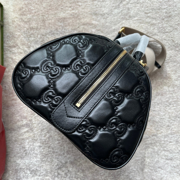 BORSA A MANO MATELASSÉ 31 IN PELLE DI VITELLO GOFFRATA NERA E FERRAMENTA ORO