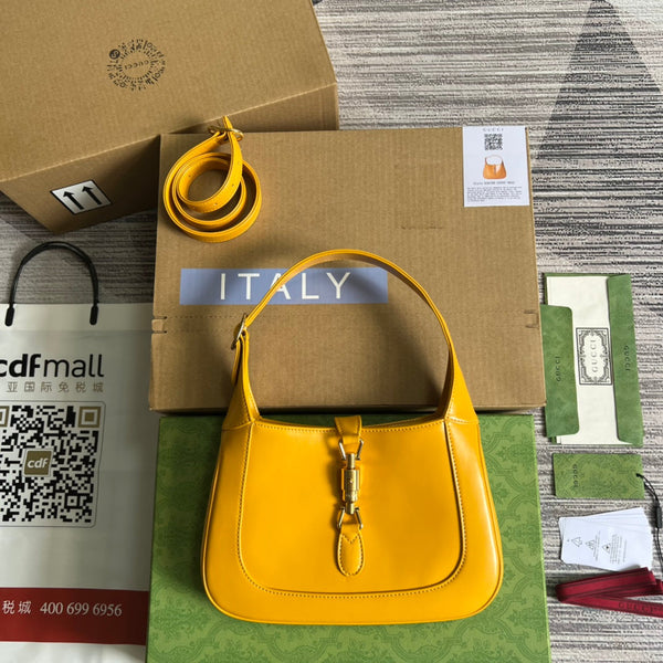 BORSA A TRACOLLA GG JACKIE SMALL 28 IN PELLE DI VITELLO GIALLA