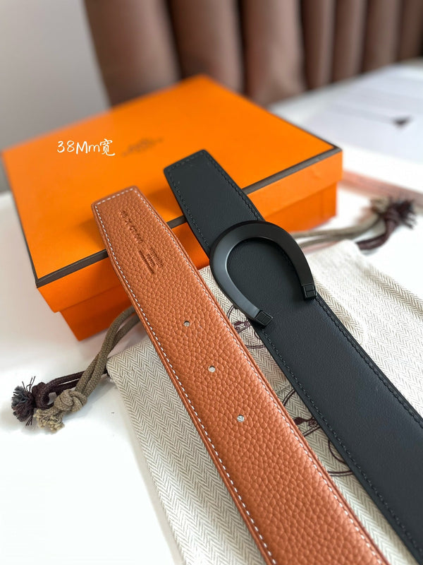 HM LUCK BELT BUCKLE & REVERSIBLE GINGER ORANGE AND BLACK LEATHER STRAP 38MM
