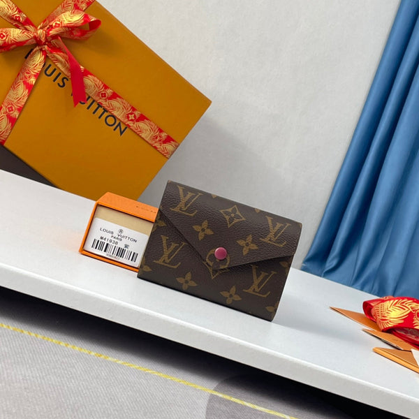 Portafoglio LV M41938 Victorine in tela monogramma marrone viola-rosso 221673