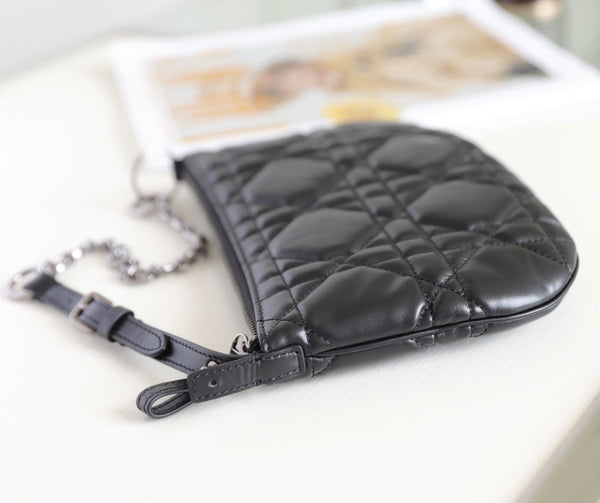 MINI CARO BAG 25 IN PELLE DI AGNELLO NERA